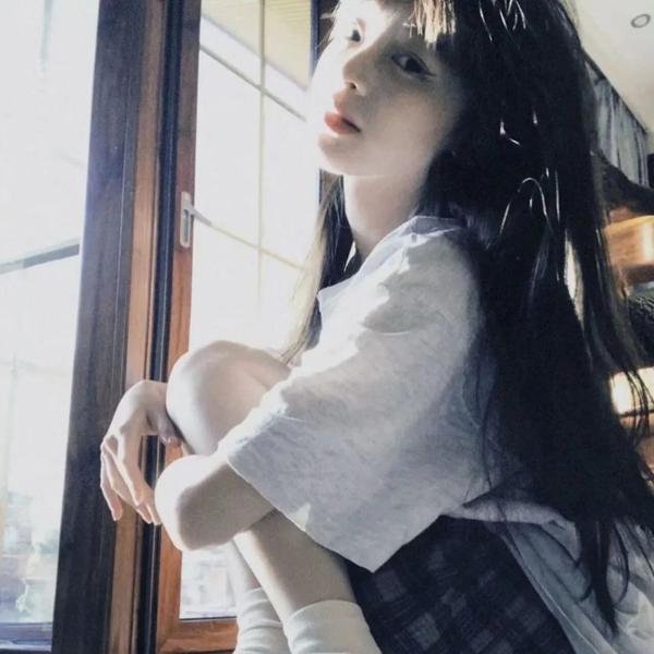 假冒女团